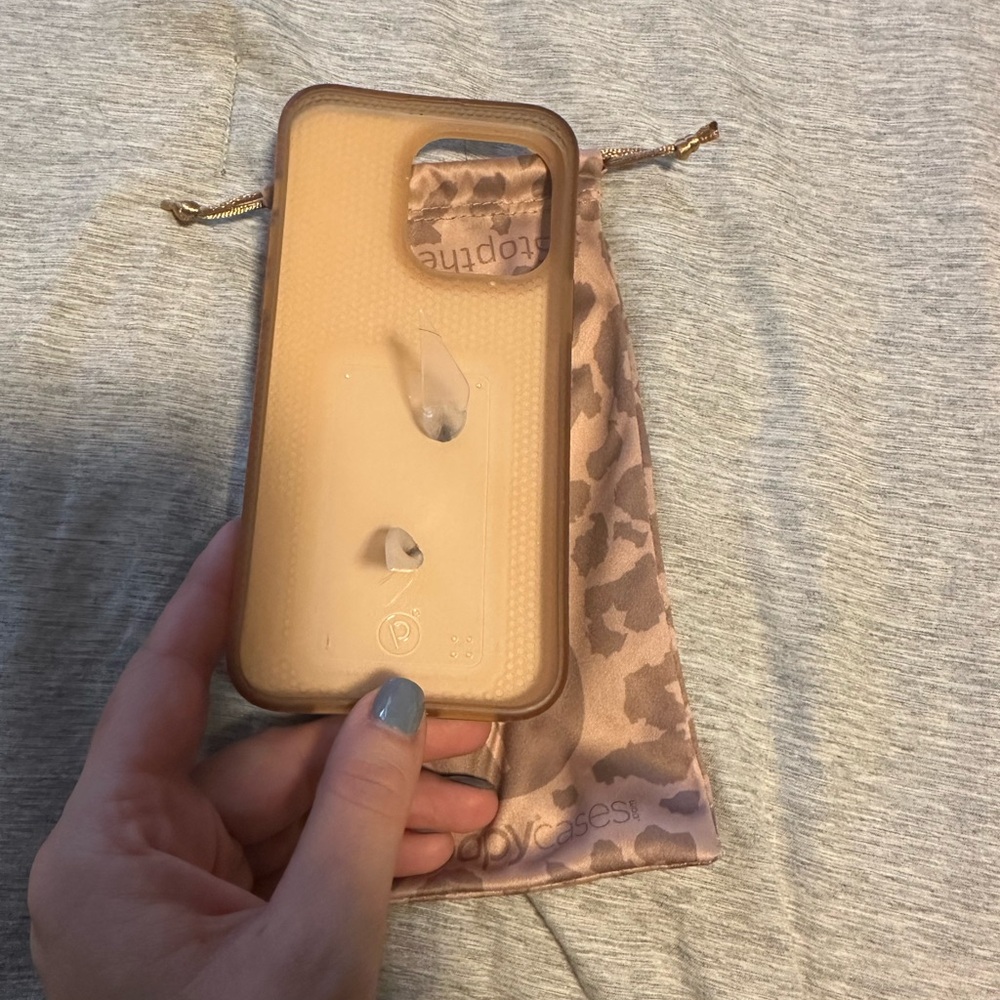 Loopy Case- Gold Leopard - Picture 3 of 4